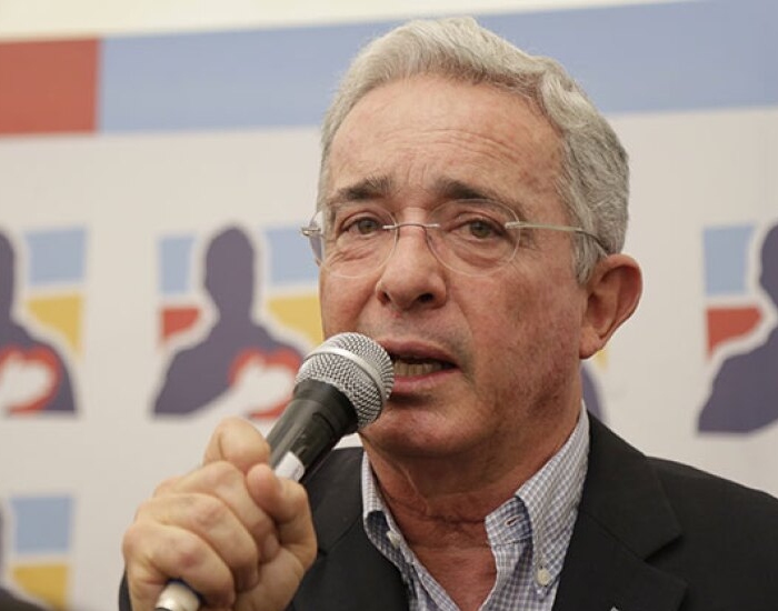 Álvaro Uribe confía en gestión del gobierno- Google
