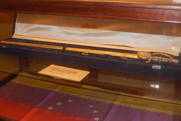 Espada de Bolívar - Cortesía