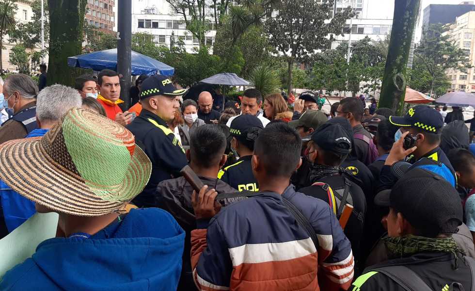 Acto de reconciliación entre Emberas y Policía. Cortesía: Cablenoticias