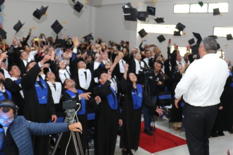 La Neoeducación graduará 4500 colombianos en diciembre