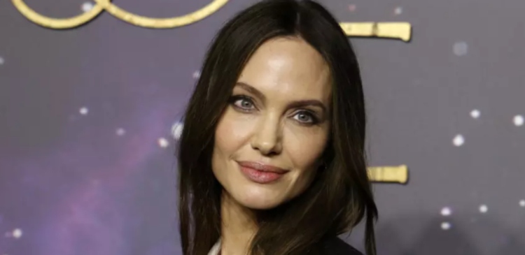 Angelina Jolie tiene un nuevo amor y le dice adiós a Brad Pitt