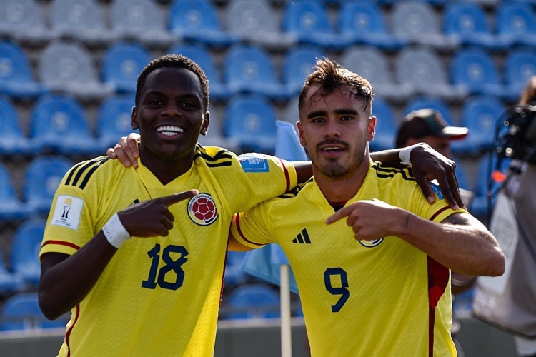 Con goleada, Colombia consigue el pase a cuartos de final