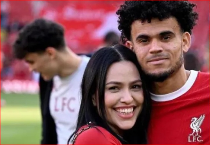 Luis Díaz, futbolista del Liverpool, presentó a la mueva integrante de su familia.