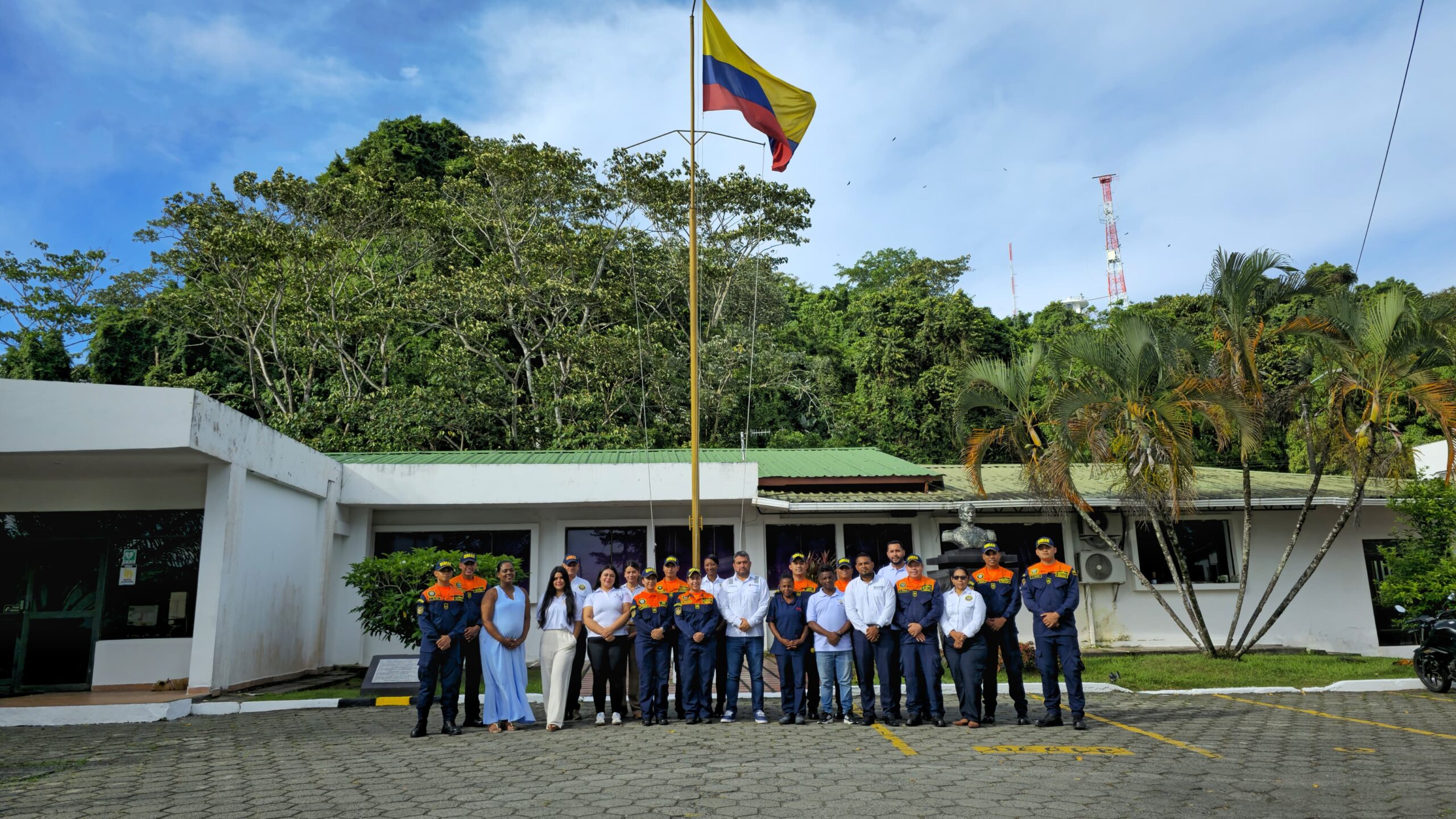 En la conmemoración de los 121 años de la Capitanía de Puerto de Tumaco participaron: Elias Plaza, Andrés Domínguez, Deyfan Quiñonez, Ricardo Pimienta, Daniela Toloza, Samantha Gómez, Natalia Rodríguez, Andrés Largo, Gina Lorena Hernández, Aura Caicedo, Mario Atehortua, Camilo Álvarez, Robin Benítez, Orlando Velásquez, Julio Noguera, Paulo Meza, Sandra Mero, Camilo Ávila y Andrés Torres.