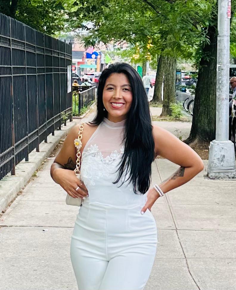 Laura Barco Cuatindioy, ingeniera.