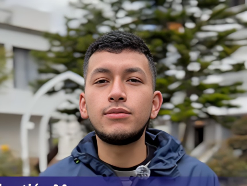 Sebastián Moncayo, ingeniero.