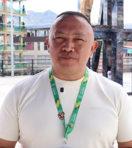 Pablo Ortiz, médico veterinario.