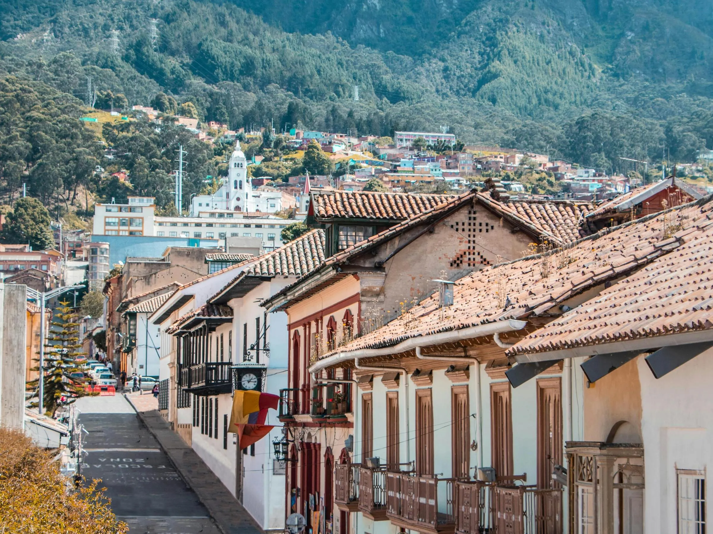 Guayatá el pueblo boyacense entre montañas verdes y paisajes rurales un encantador municipio cuyo nombre tiene raíces botánicas e históricas.