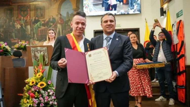 Rigoberto Urán, Un Símbolo de Resiliencia, Recibe Homenaje del Concejo de Bogotá