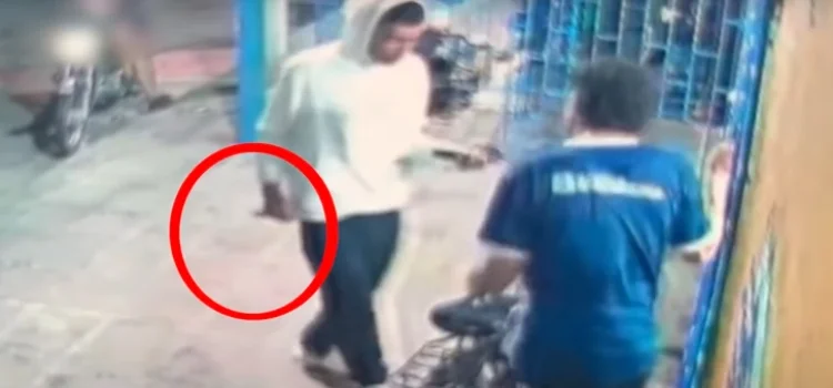 Roban bicicleta a domiciliario en Barranquilla_ La delincuencia azota el barrio Las Nieves