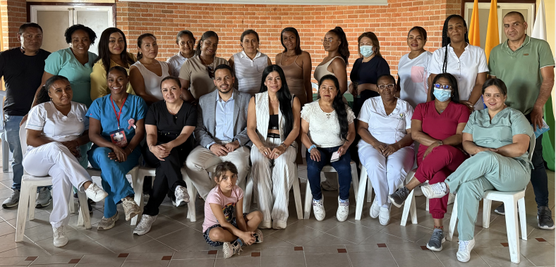 Claudia Cabrera, Verónica Paladines, Sandra Huertas, Mayra Gómez, Vanessa Moreno, Amparo Melo, Aura Violeta, Karol Rivas Castillo, Claudia Cabezas, María Fernanda Noguera, Fanny Cortés y Yajaira Landázuri participaron activamente en la jornada de fortalecimiento de capacidades médicas para la detección temprana del cáncer infantil.