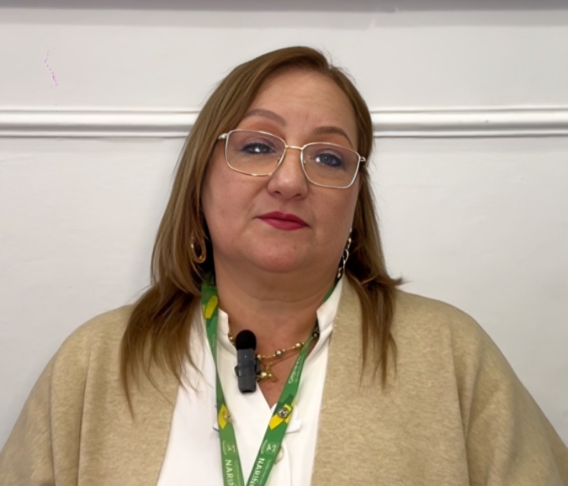 Liliana Montúfar, secretaria.