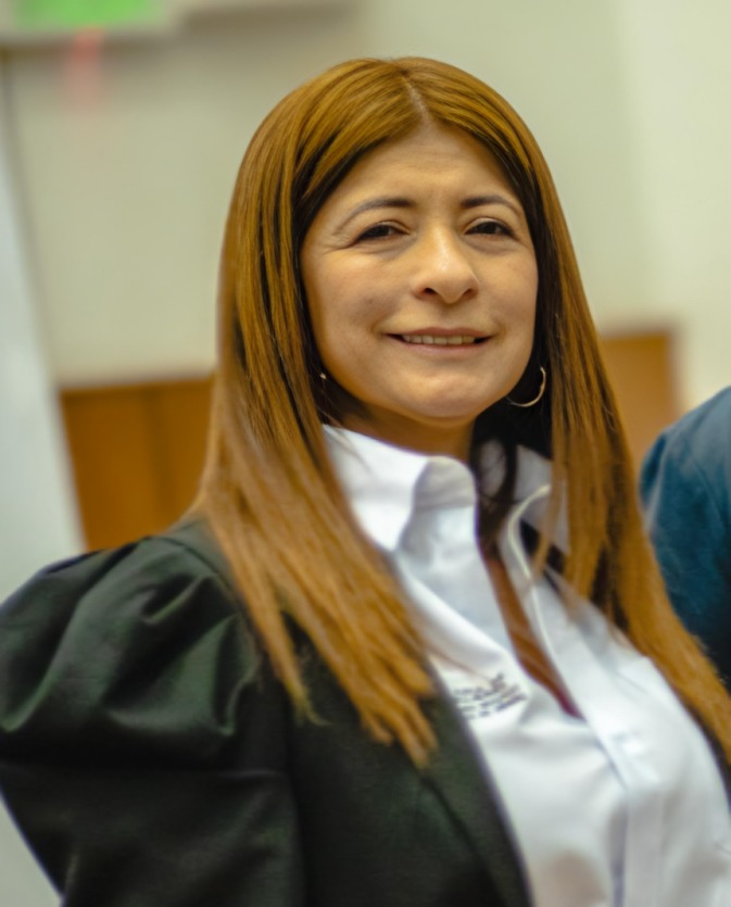 Jaqueline Castillo, secretaria.