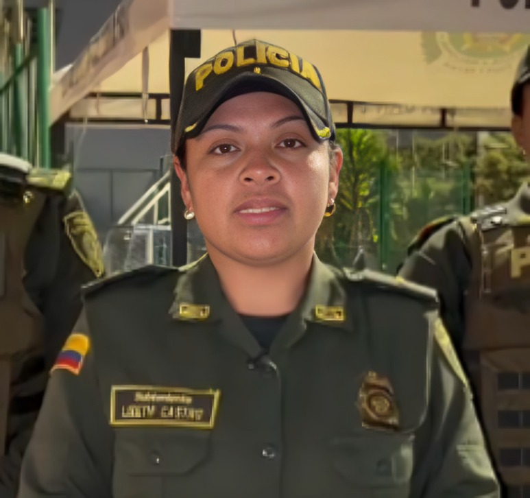 Lizeth Castro, comandante.