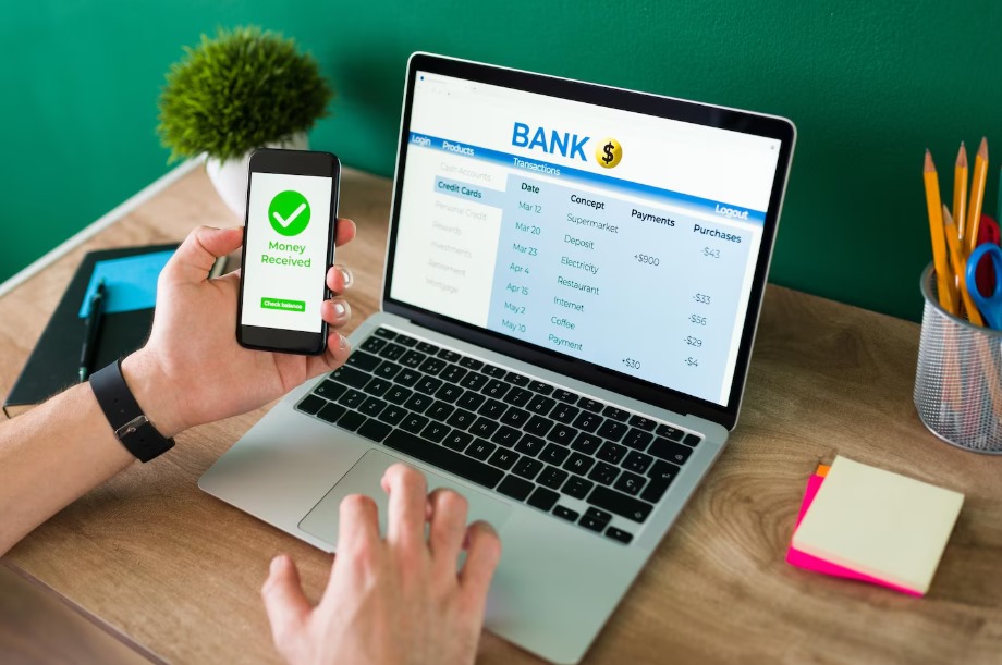 LA BANCA DIGITAL EN COLOMBIA: MÁS CRÉDITO PARA JÓVENES, CLASE MEDIA Y EMPRENDEDORES