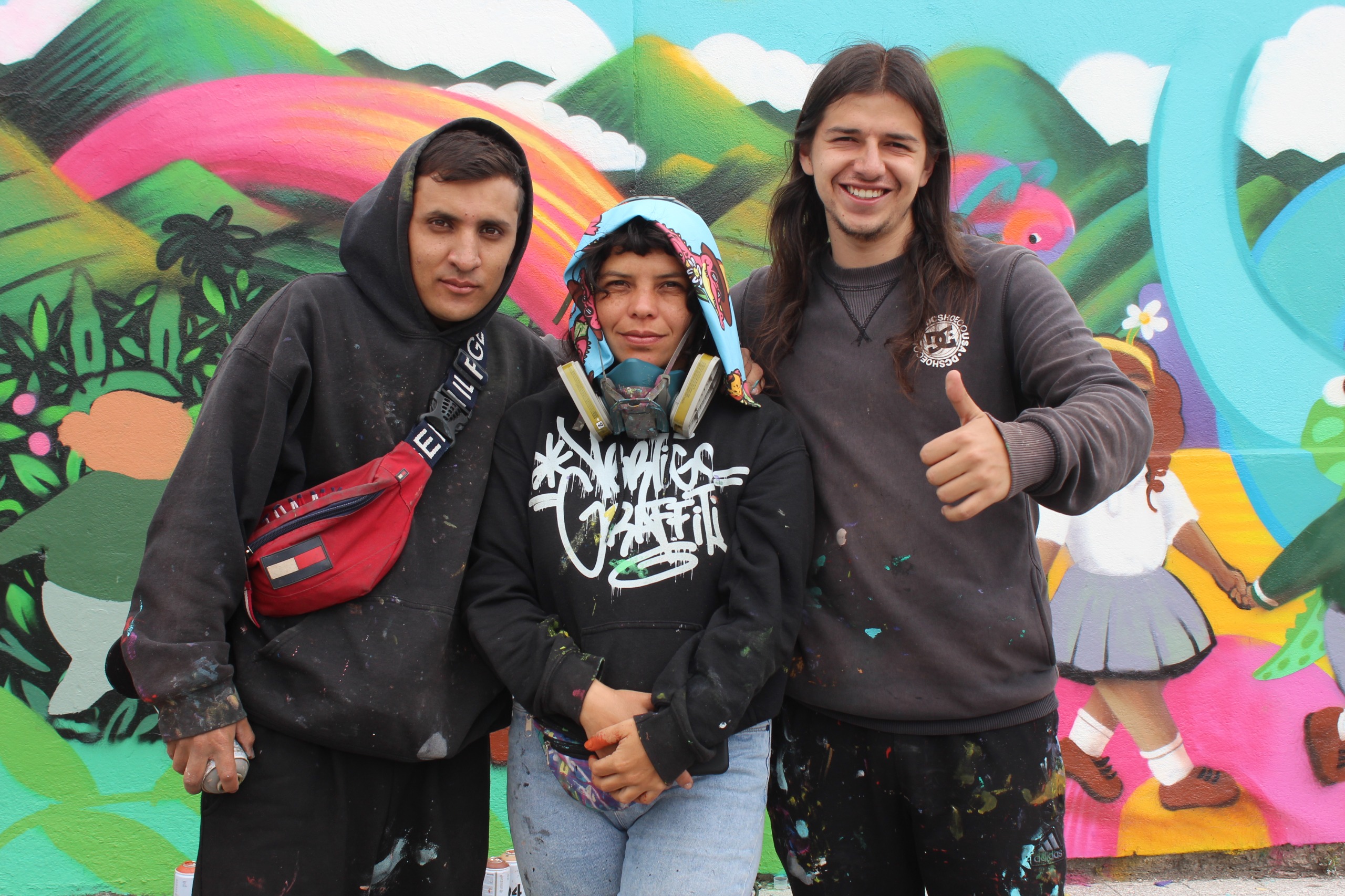 Esteban Carreño, Sabina Bolaños y Juan José Lucero son muralistas que realizan la obra más grande en Nariño.