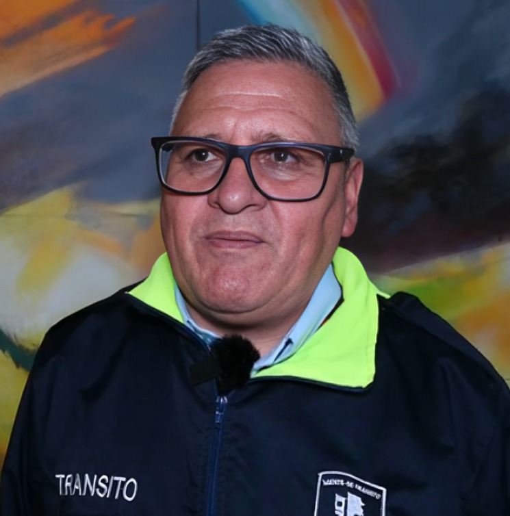 Moisés Narváez, supervisor.