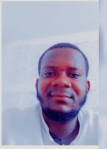 Frank Arizala, secretario.