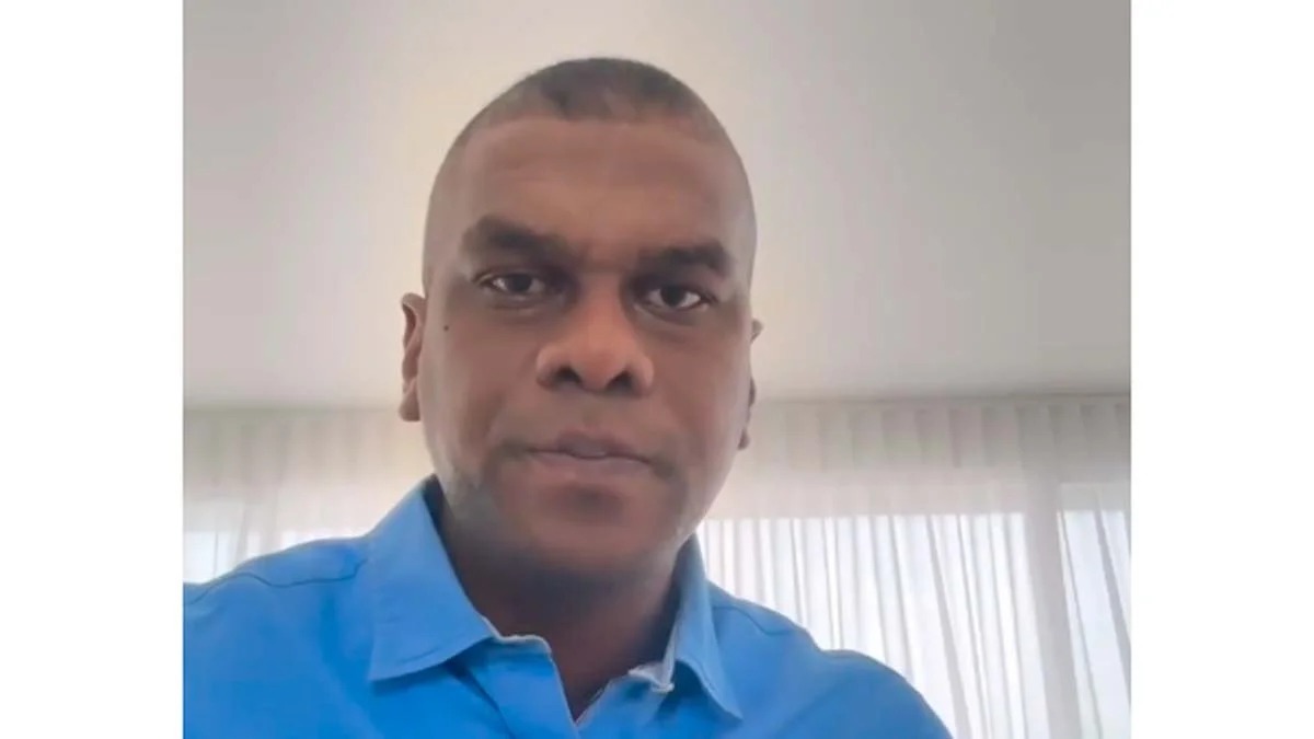 Mario Hurtado, alcalde.