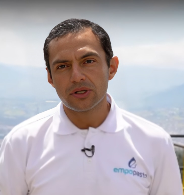 Cristian Tabares, director.