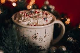 Dos bebidas navideñas con café para celebrar esta temporada, el café puede transformarse en una bebida festiva y sofisticada