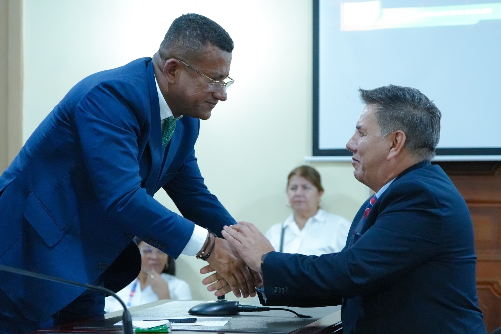 Asamblea de Nariño instaló sesiones extraordinarias y tomó posesión el nuevo contralor departamental