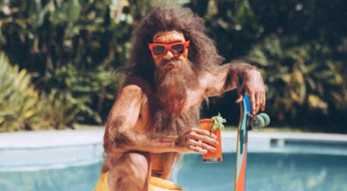 Calocho regresa con una cumbia/reggae ‘juguetona’ titulada ‘Fairy Michelle’