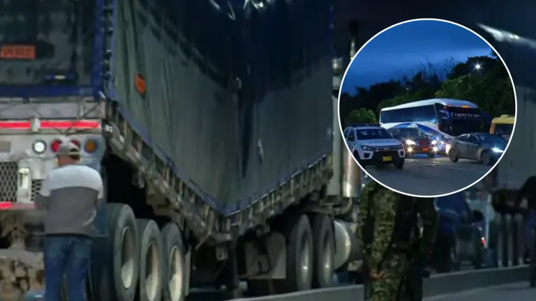 Tractomula del Ejército se parte a la mitad en la Autopista Norte de Bogotá mientras transportaba explosivo ANFO