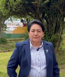 Piedad Figueroa, secretaria.