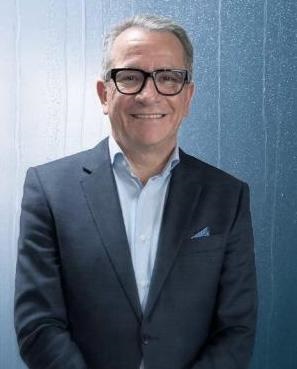 Cástulo Cisneros, médico psiquiatra