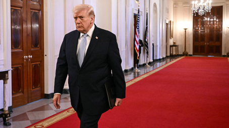 Giro histórico: Trump cancela ataques inminentes contra Irán y abre la puerta a un acuerdo definitivo
