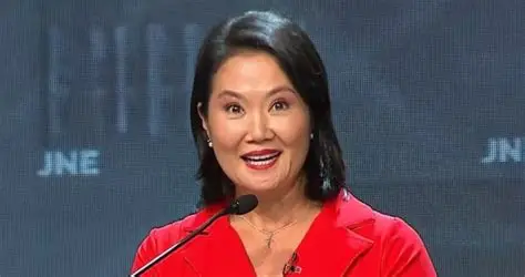 Keiko Fujimori logra una ventaja suficiente sobre Roberto Sánchez
