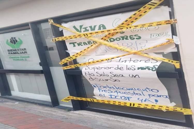 Trabajadores del ICBF inician huelga y exigen mejores condiciones