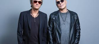 Charly y Zeta demostraron los grandes músicos que son en Bogotá
