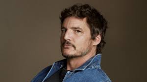 Pedro Pascal y su magnífica labor interpretando al Mandalorian con los años