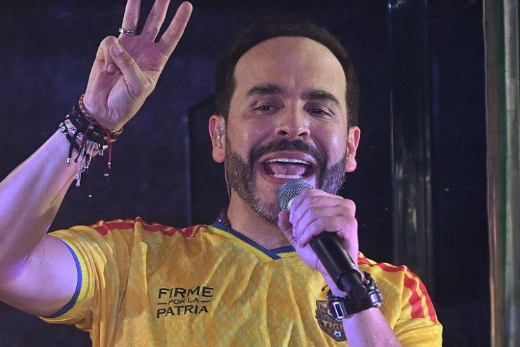Las inconsistencias del discurso de Abelardo de la Espriella tras su victoria