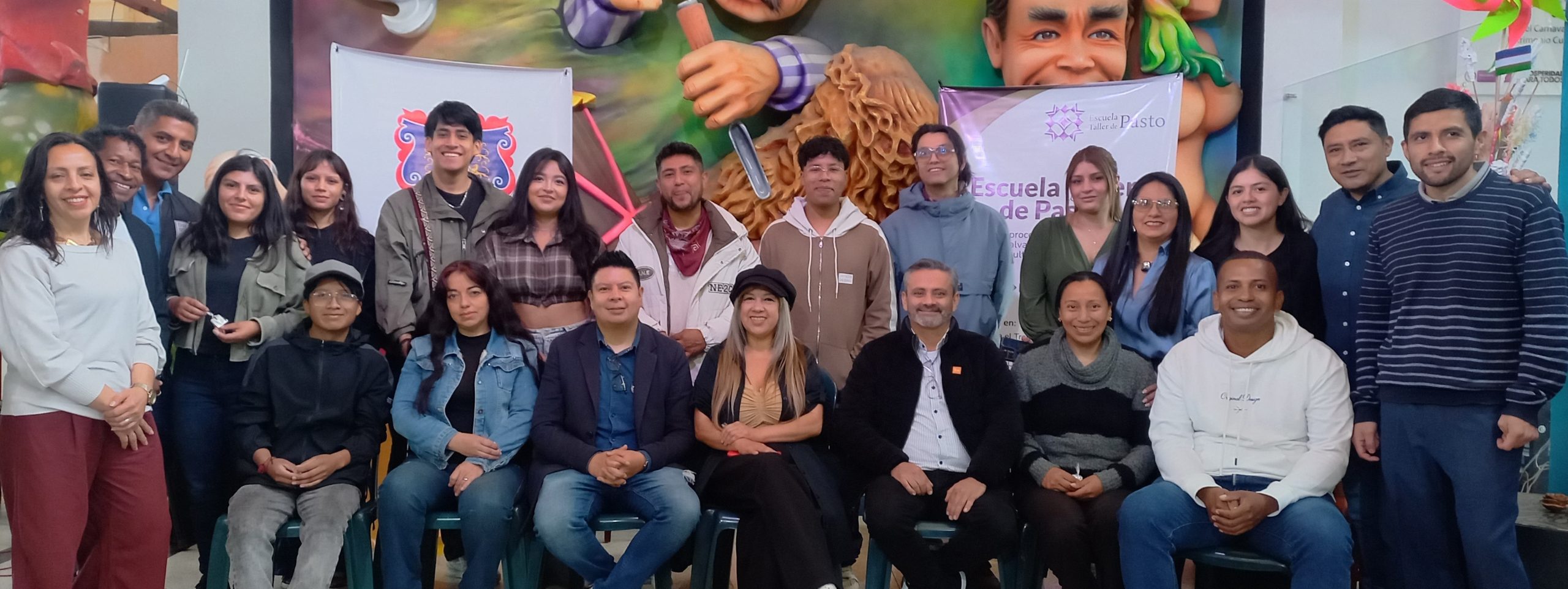 En la imagen aparecen Rocío Zambrano, Kevin Jojoa, Luna Hernández, Julián Tepud, Liceth Guerrero, María Yaluzan, Stefanny Andrade, Judith Mideros, David Martínez, Santiago Castro, Yuli Botina, Andrea Eraso, Sofía Rosero, Eduar Gelpud, Armando Galíndez, Hugo Zambrano, Santiago Rojas, Yesid Martinez, Frey Farinango, Clemente Guerrero, Andrea Criollo, Lenny Mora, Gloria Florez y Dario Rosero.