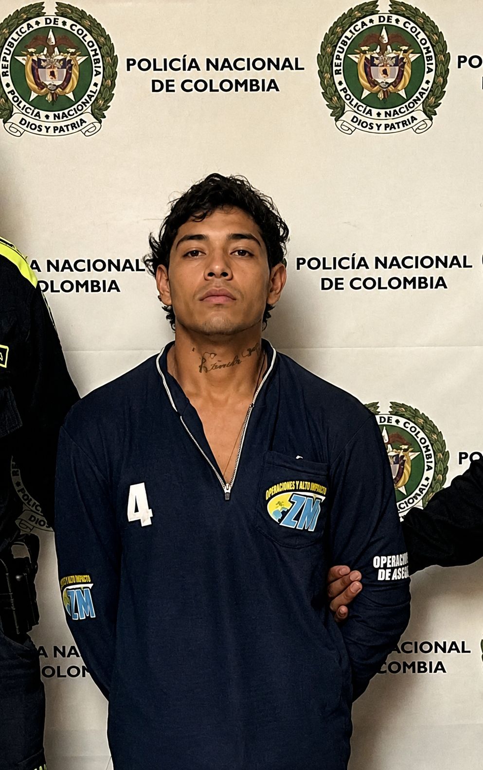 Buscan a hombre señalado de hurtar la cartera de una mujer en Cali