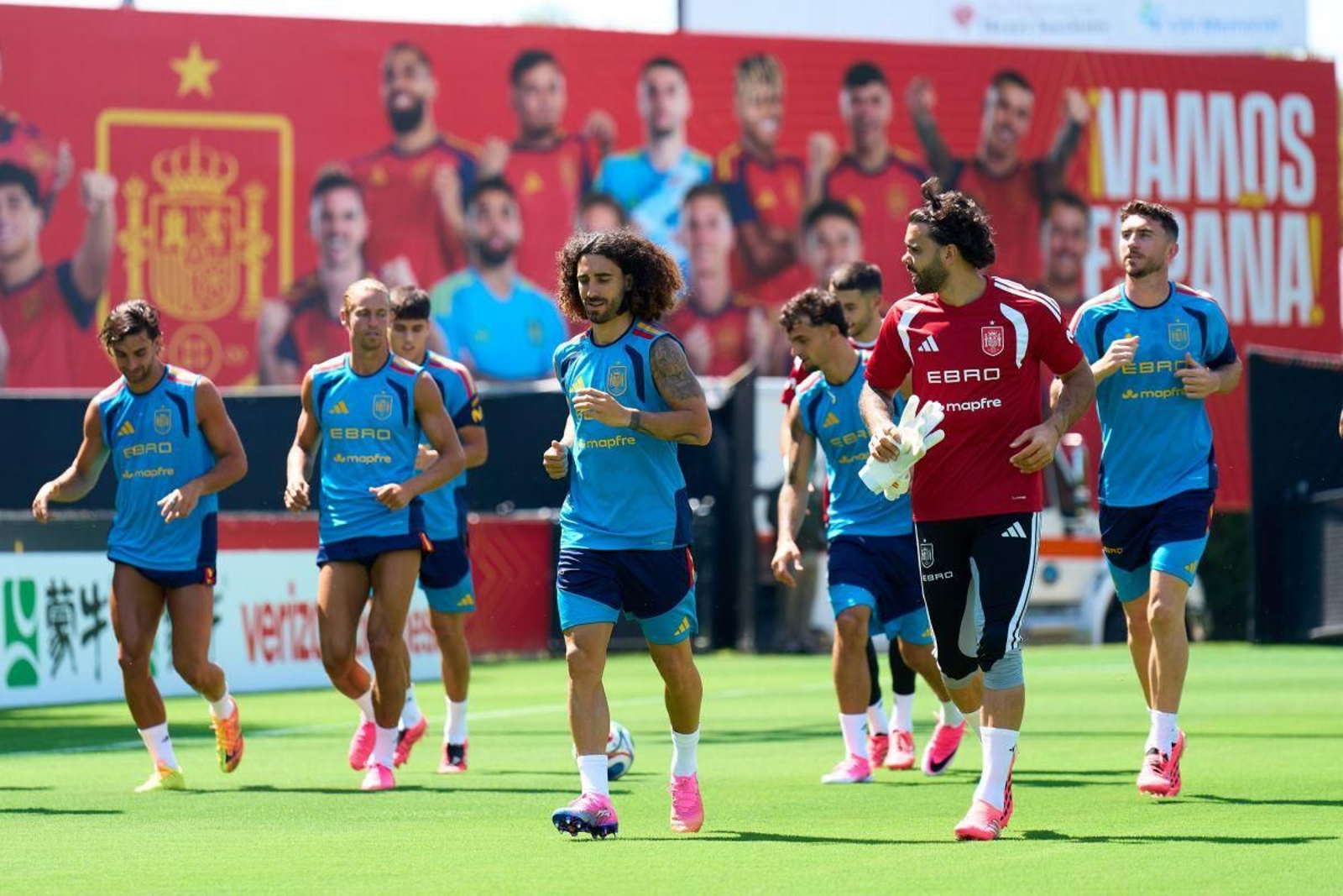 Portugal ante España, duelo de candidatos al título del Mundial