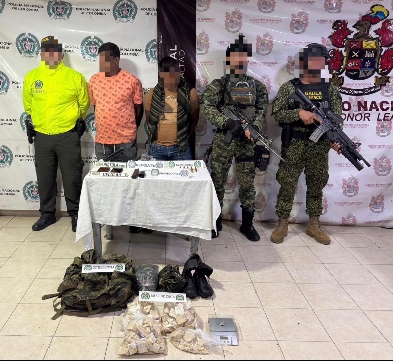 Ejército Nacional capturó en Barbacoas 2 disidentes de las Farc que expendian droga en el Pacífico sur de Nariño