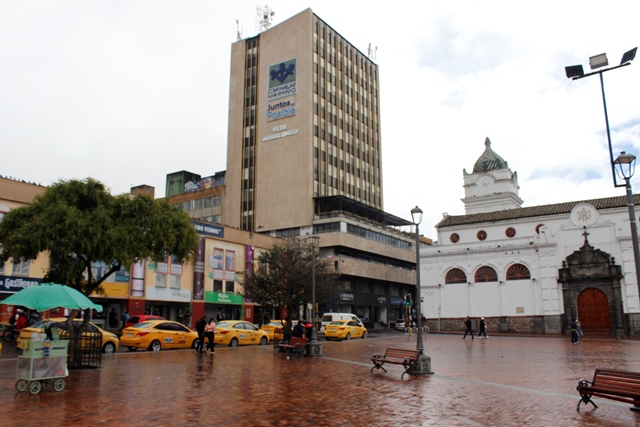 Capturan a subdirectora de Comfamiliar Nariño, una contadora y un contratista
