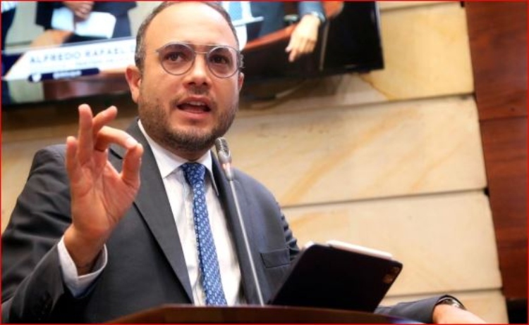 Quién es Alfredo Deluque: Reacciones a la polémica postulación como Presidente del Senado