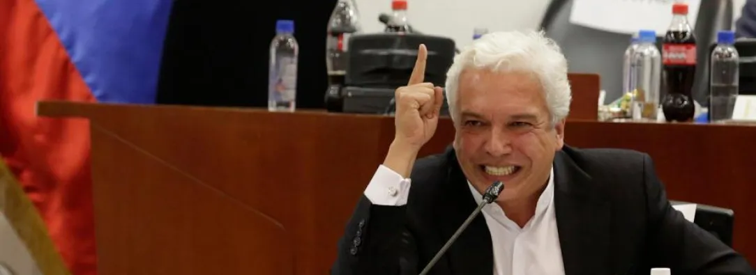 Gobierno denunciaría a Carlos Alonso Lucio, tras declaraciones contra el presidente Petro y su equipo de empalme