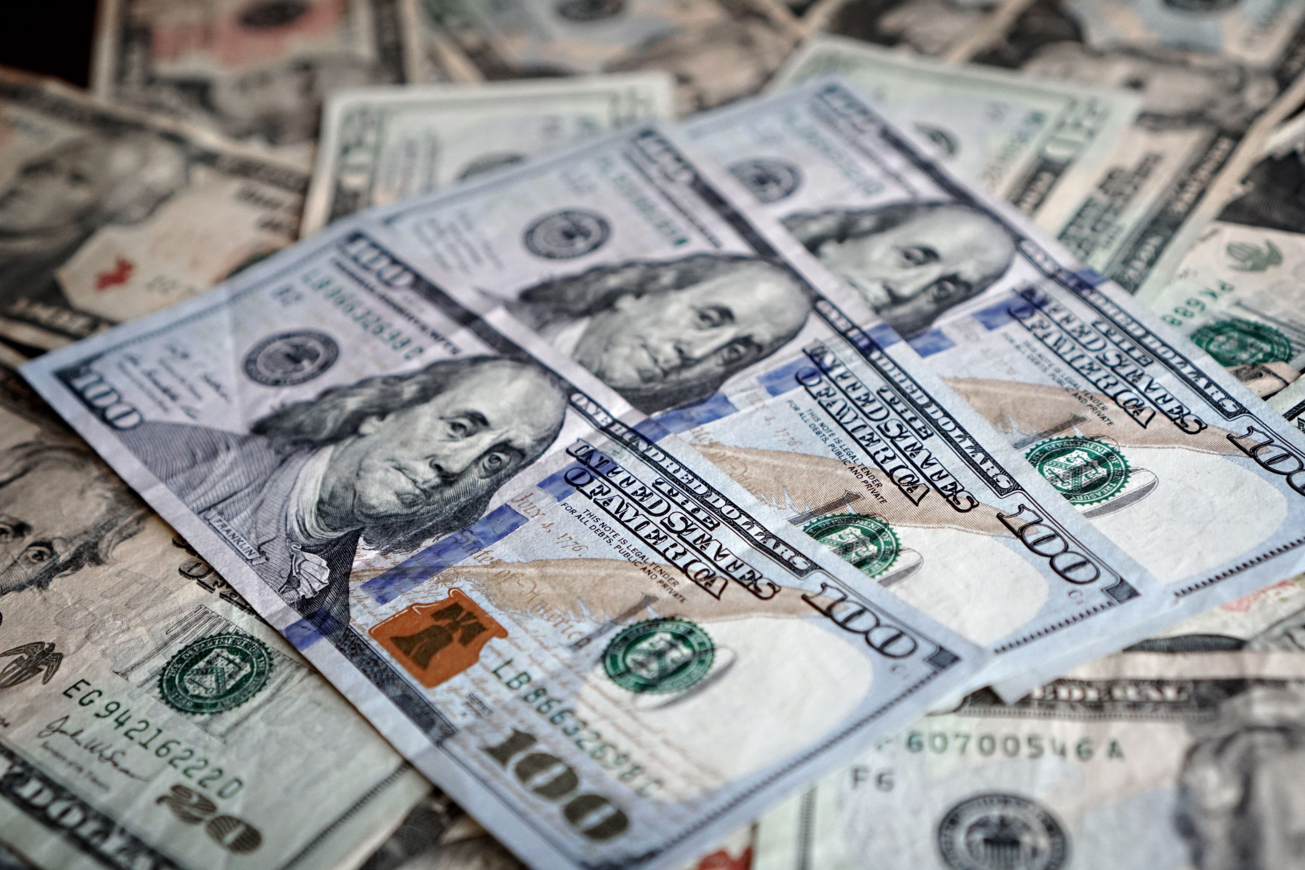 El dólar vuelve a sorprender a los mercados: estas son las razones que podrían cambiar el precio en Colombia y afectar el bolsillo de millones