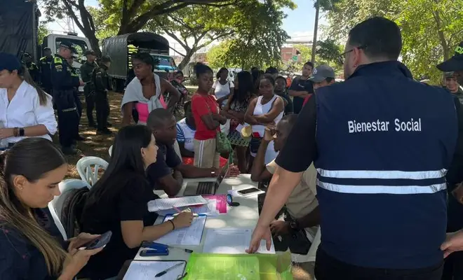 Hacienda de Cali habilita nuevas casillas para atención tributaria en el Bulevar de la Sexta