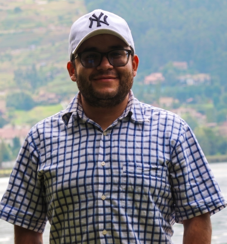 Julián David León Díaz, de 27 años, murió tras permanecer varios días hospitalizado por las graves lesiones sufridas en una volcadura