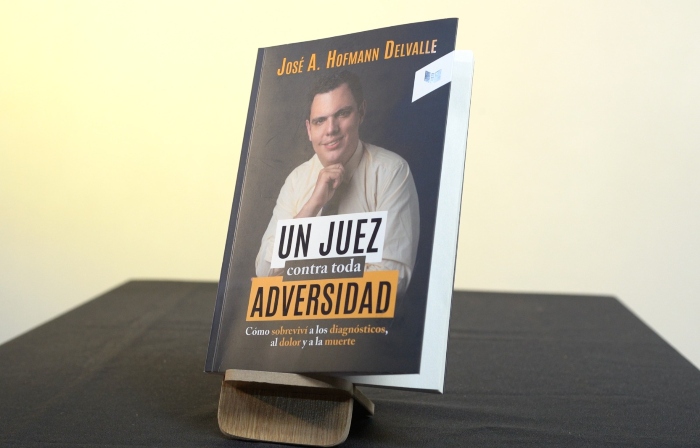 José Alejandro Hofmann Delvalle presenta el libro ‘Un juez contra toda adversidad’