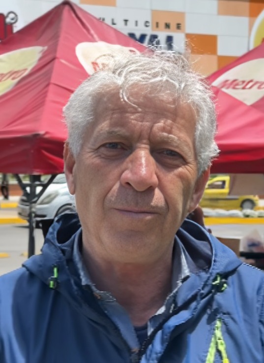 Herney Portilla, funcionario.