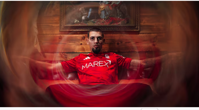 Daniel Muñoz ya es del Nottingham Forest: así presentó el club al colombiano