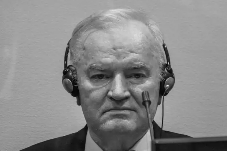 Fallece Ratko Mladić, condenado a cadena perpetua por algunos de los peores crímenes de la guerra de Bosnia